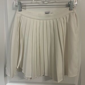 Princess Polly White Pleated Skirt